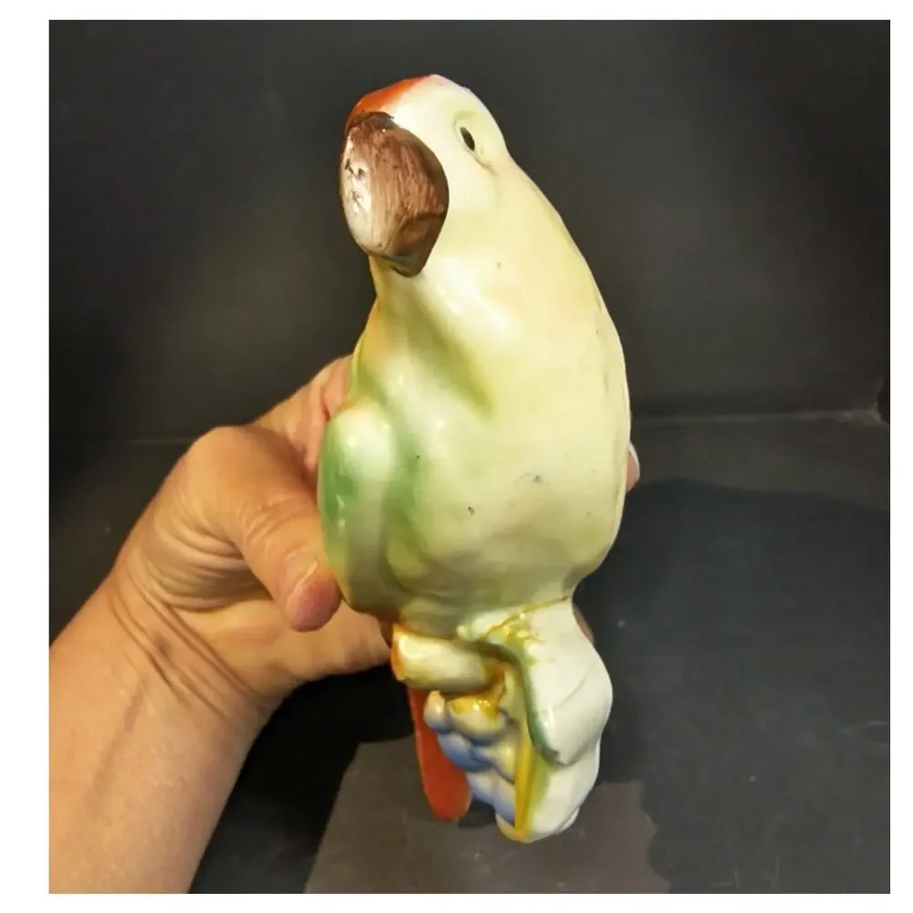 1482.  Vintage Czech Wall Pocket Vase Parrot Red Dime Mark